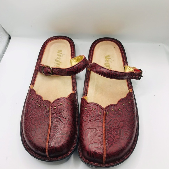 Alegria Shoes - Alegria Women's Burgundy‎ Floral Leather Clogs with Strap